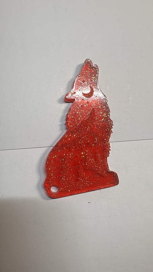 Resin Wolf Small